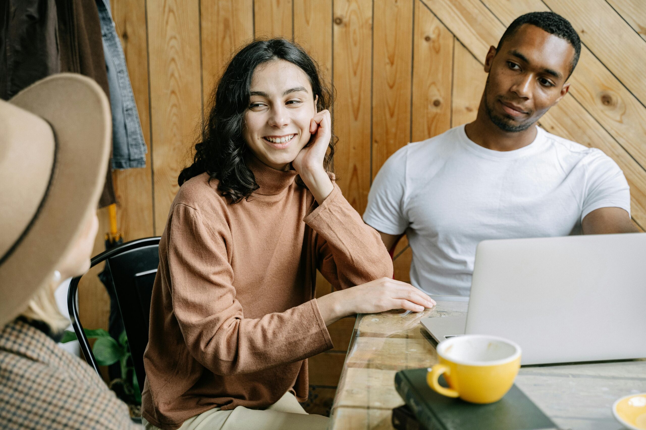 AMOR, A SOLUÇÃO Quando o companheiro perde a força do ideal AMOR, A SOLUÇÃO Quando o companheiro perde a força do ideal